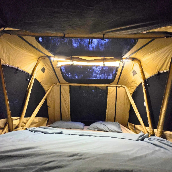 lumière bande led impermeable tente de toit auvent camping sauvage light tente toit bande barre led woodys camp.jpg