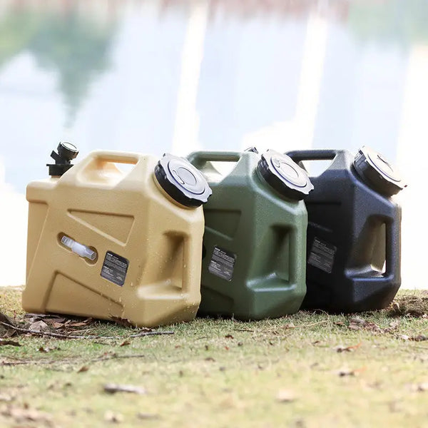 Seau de stockage d'eau de camping en plein air, grand réservoir de stockage d'eau pour la maison, seau en plastique de qualité alimentaire avec robinet pour boire.